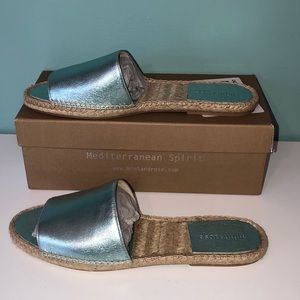 Metallic ANTHRO Sandals
